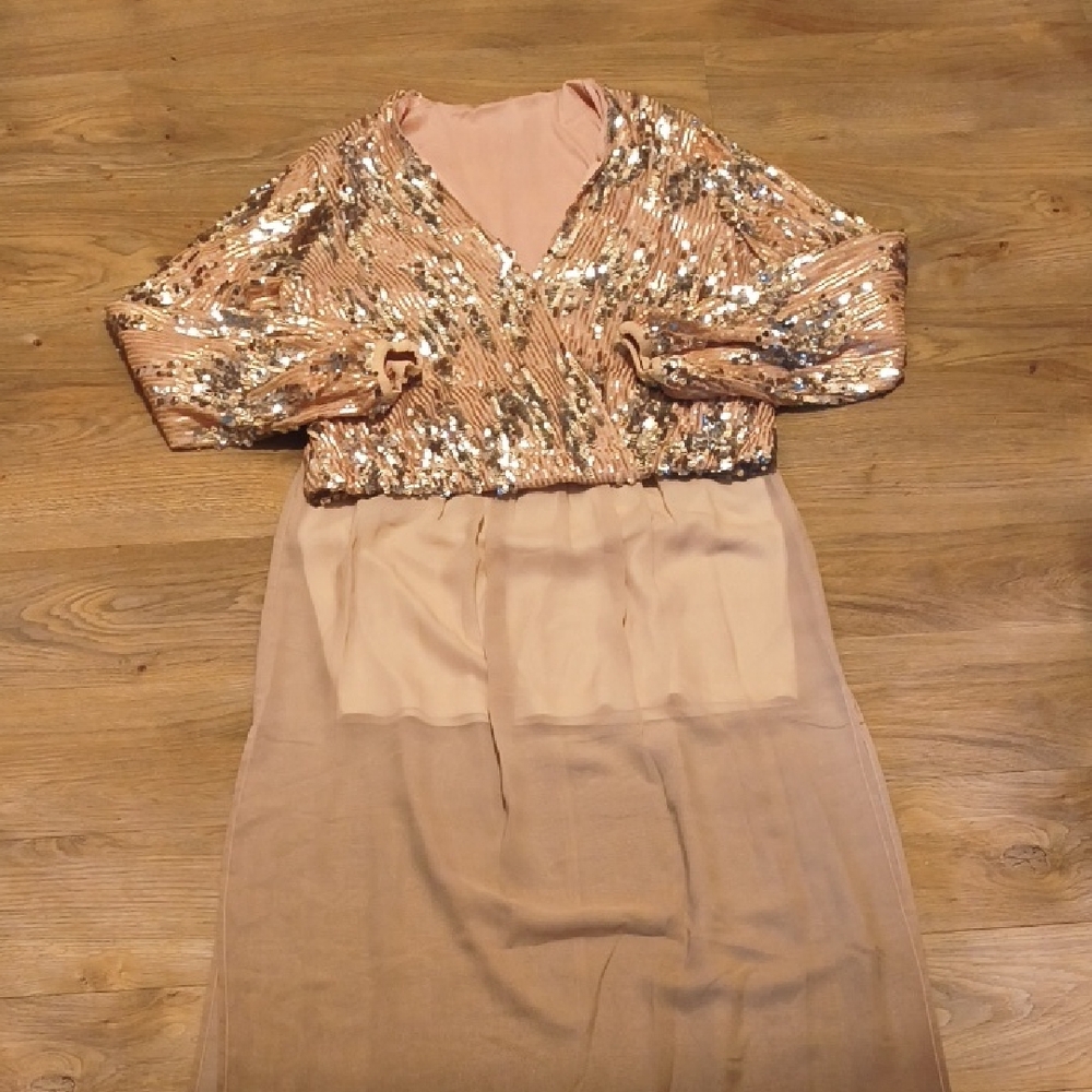 Sequin Evening Top in Silver and Cream With Skirt